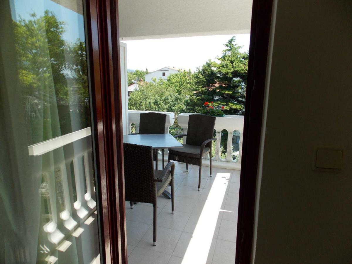 יאדראנובו Apartments Rogic מראה חיצוני תמונה